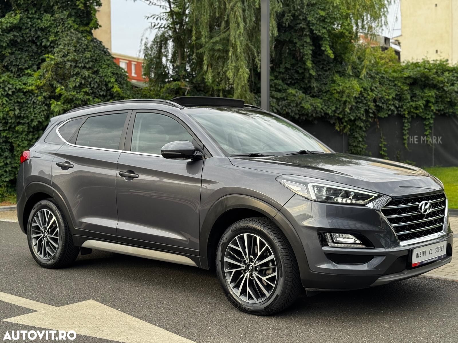 Hyundai Tucson - 1