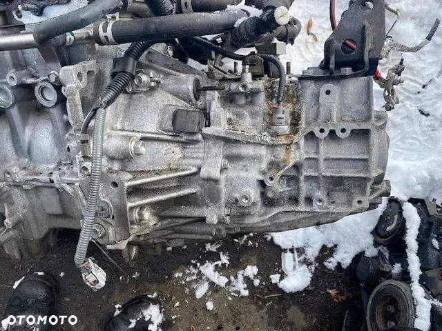 SKRZYNIA BIEGÓW TOYOTA YARIS 1.3 BENZYNA 6 BIEGÓW 2014 - 2