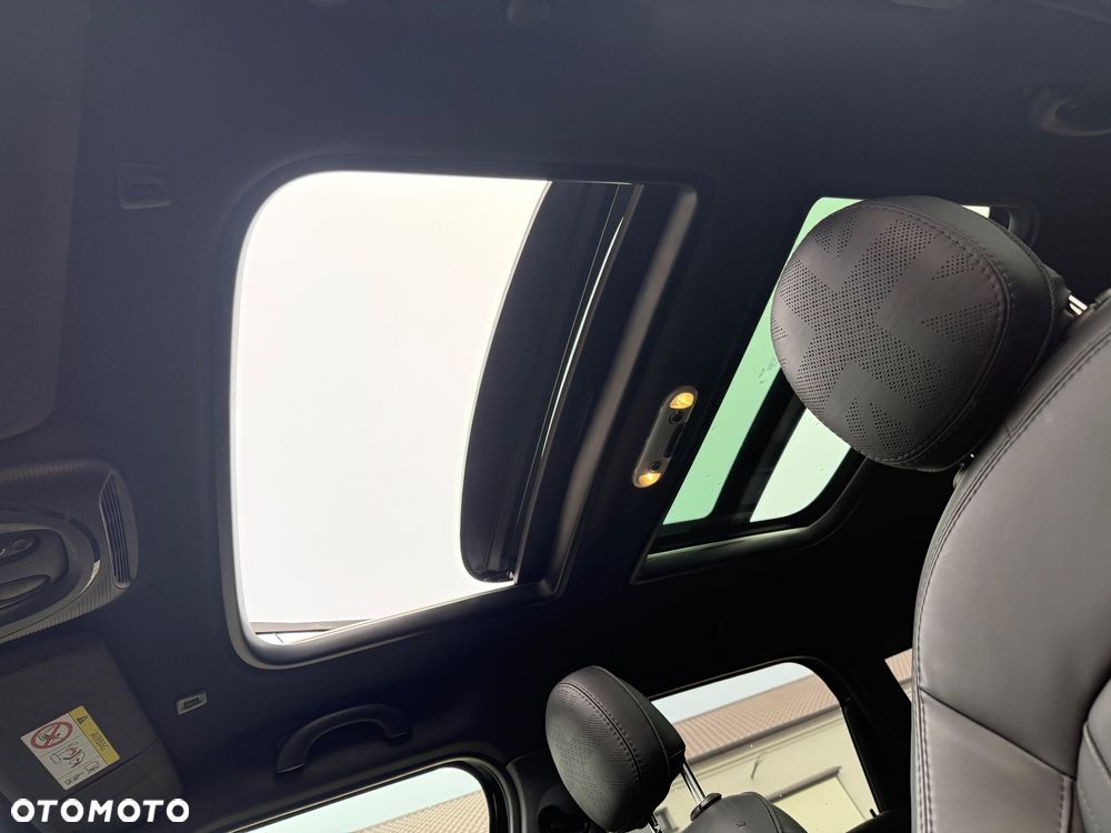 MINI Countryman Cooper S ALL4 John Cooper Works Trim sport - 31