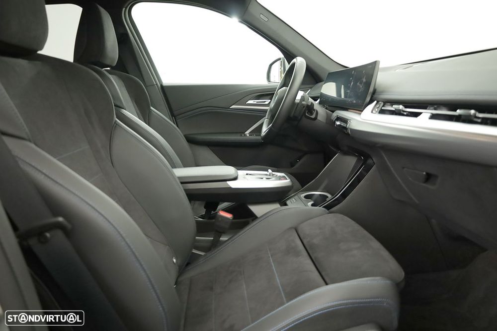 BMW X1 xDrive25e Pack Desportivo M - 21