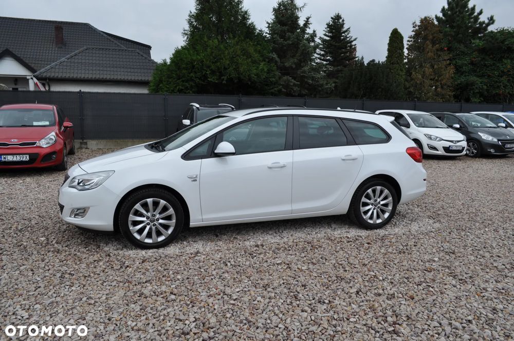 Opel Astra 1.4 Turbo Sports Tourer 150 Jahre - 12