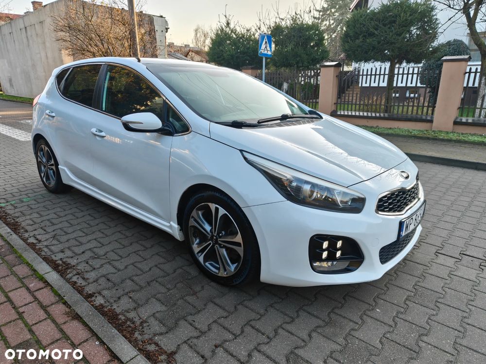 Kia Ceed 1.6 CRDi 136 DCT ISG GT Line - 10