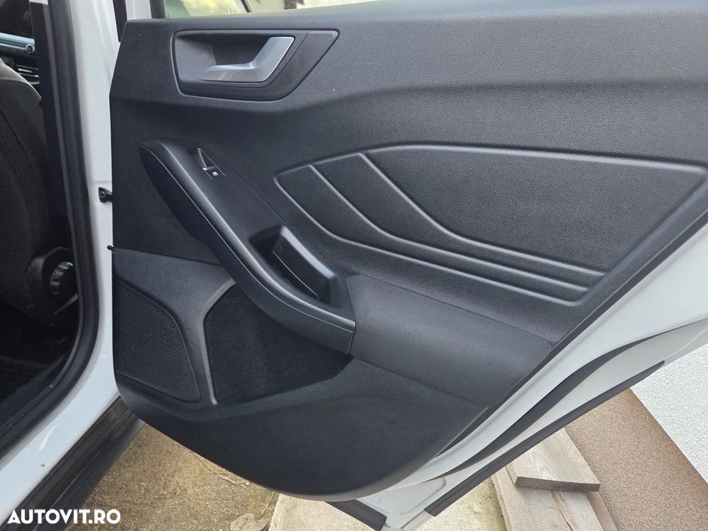 Ford Focus 1.5 EcoBlue Trend Edition - 4