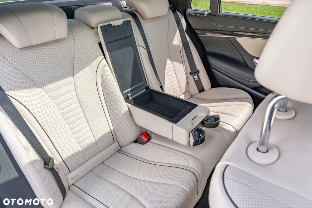 Mercedes-Benz Klasa S 560 9G-TRONIC - 36