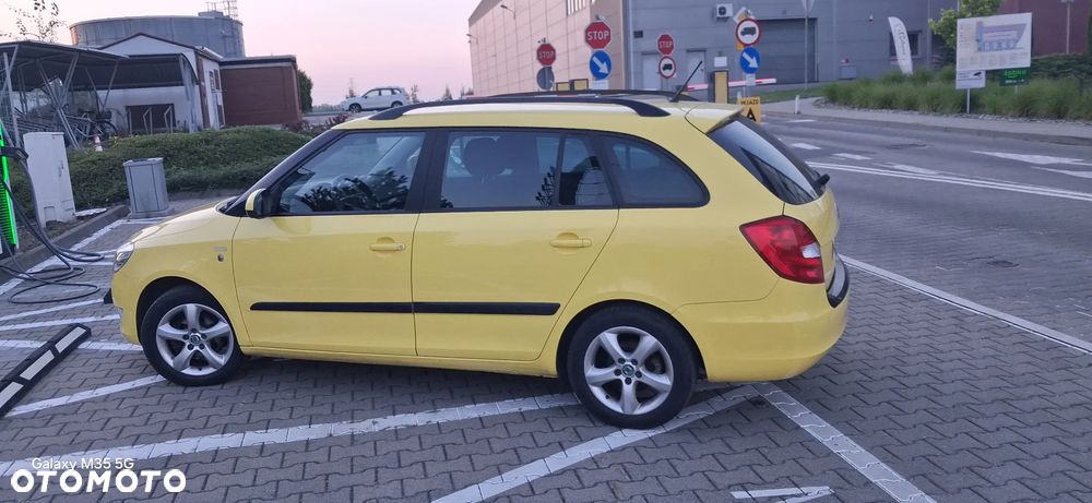 Skoda Fabia 1.2 TSI Family - 11