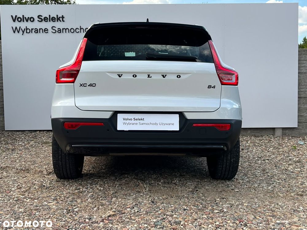 Volvo XC 40 - 7