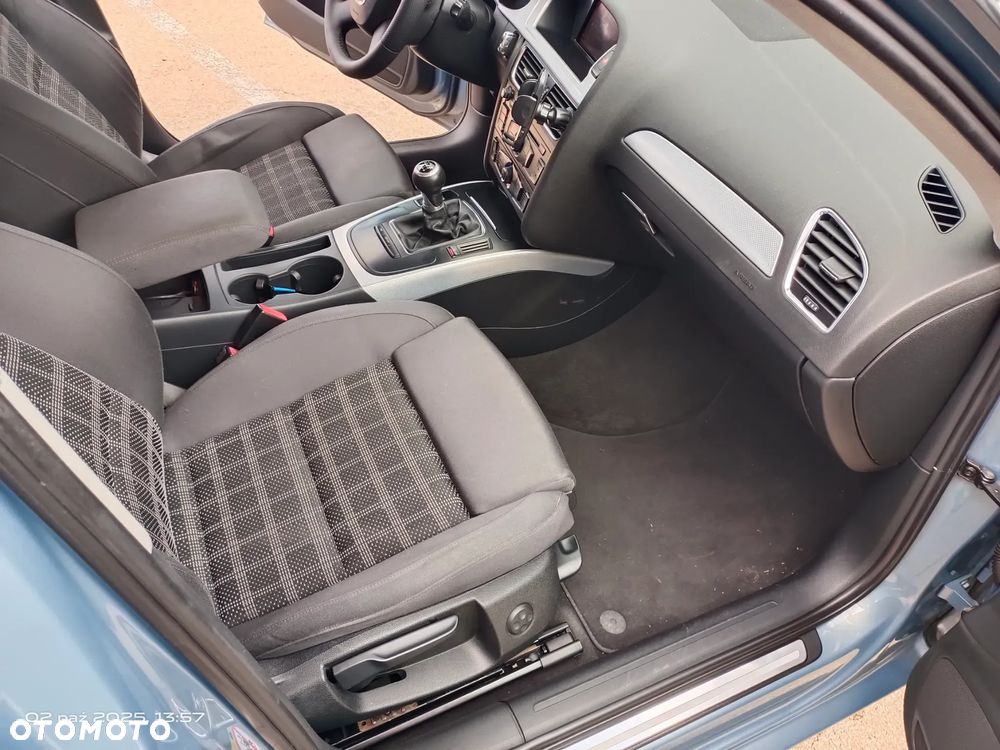 Audi A4 - 24