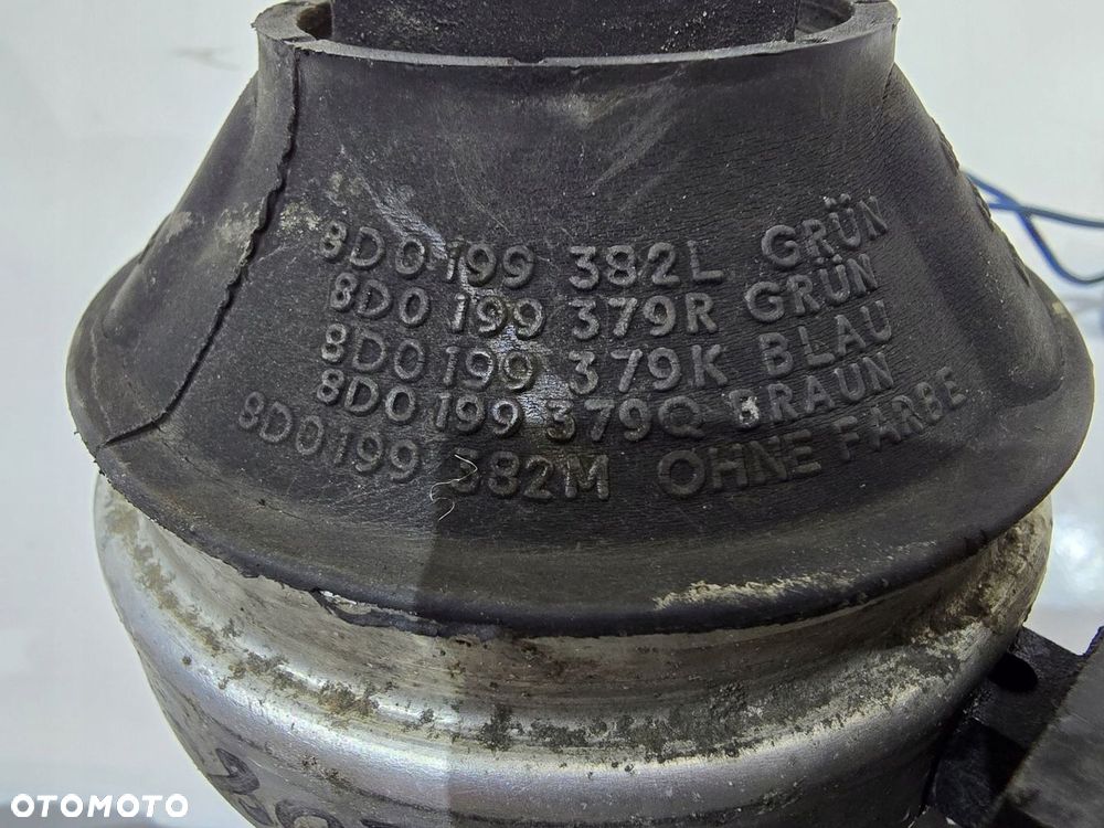 PODUSZKA SILNIKA ŁAPY AUDI A6 C5 2.5 TDI 99R 8D0199382M - 5