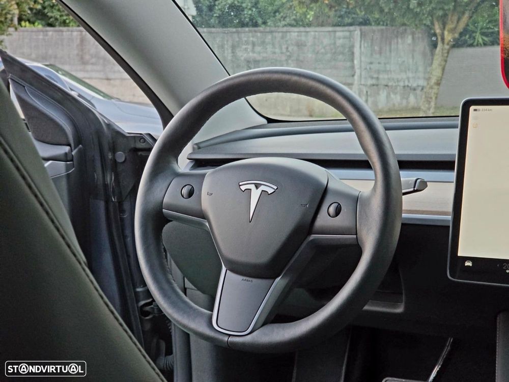Tesla Model 3 Tração Traseira - 18