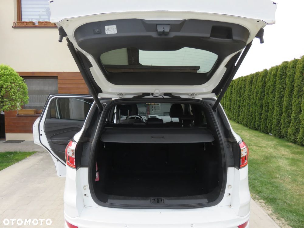 Ford Kuga 2.0 TDCi 4x4 ST-Line - 13