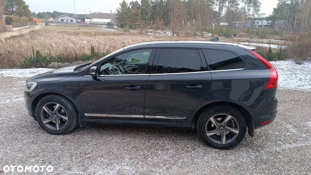 Volvo XC 60 D4 AWD Summum - 11