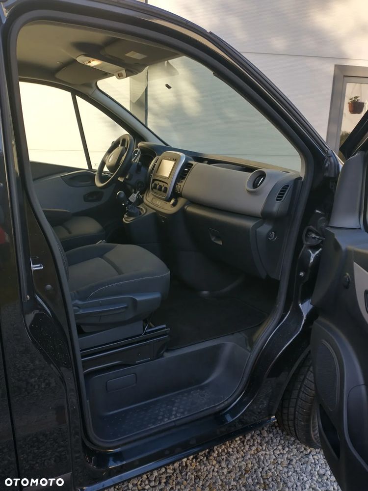 Renault Trafic - 13