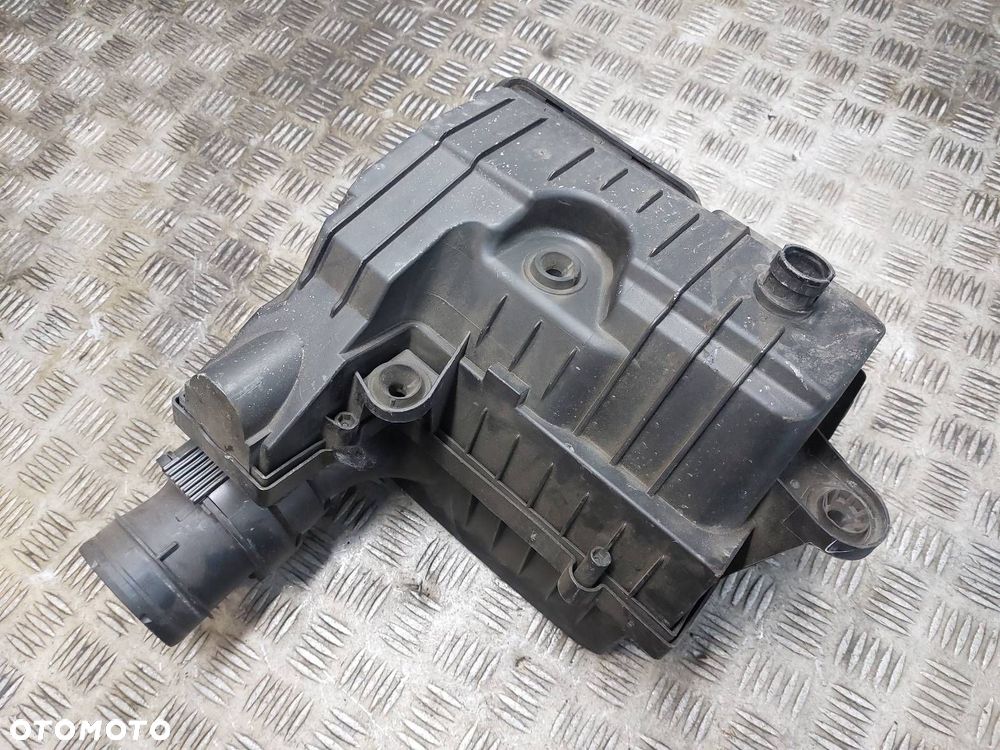 OBUDOWA FILTRA + PRZEPŁYWOMIERZ OCTAVIA III 2.0 TDI 5Q0129607AA 03L906461A - 4
