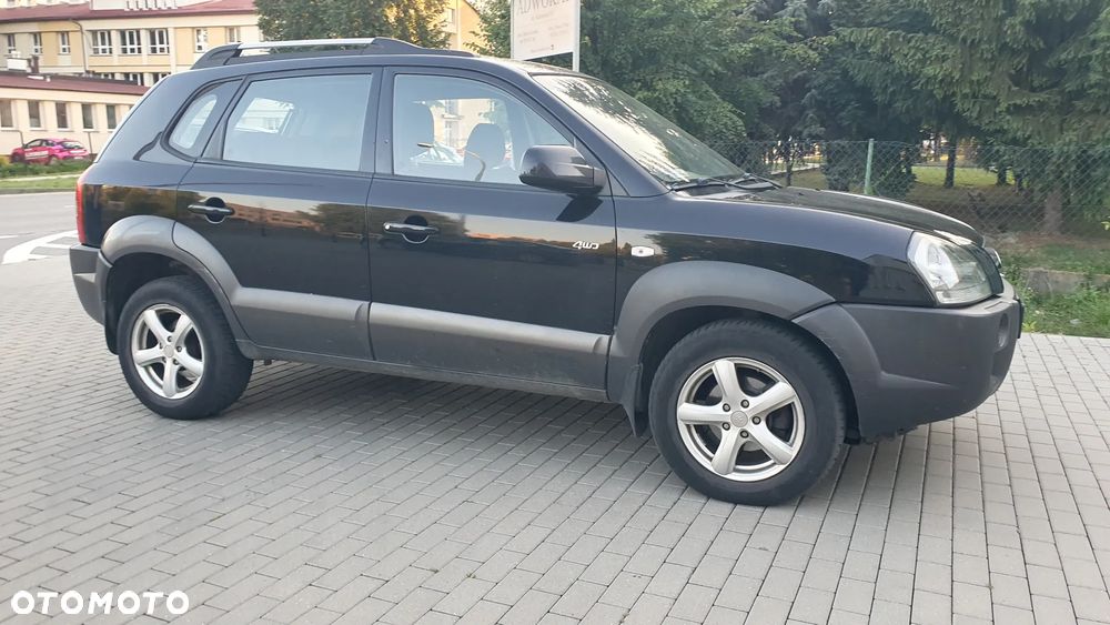 Hyundai Tucson 2.0 CRDi VGT 4WD GLS - 12