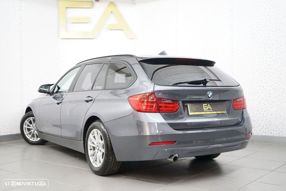 BMW 320 d Touring Auto Exclusive - 4