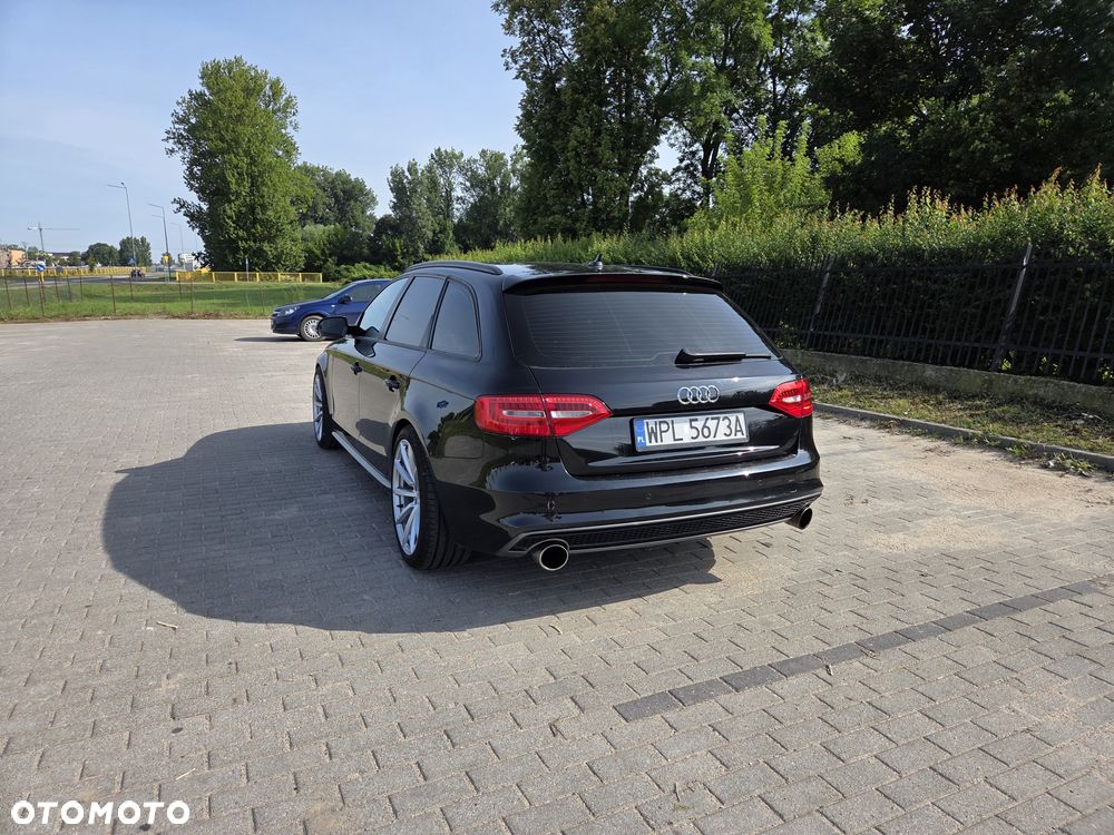Audi A4 Avant 2.0 TFSI Quattro Line S tronic - 7