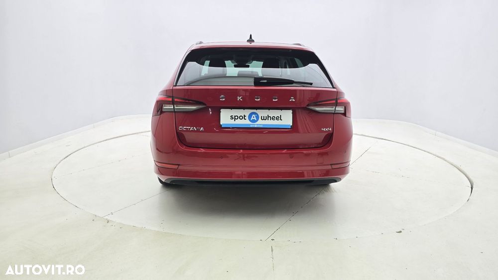 Skoda Octavia Combi 2.0 TDI DSG 4X4 Style - 7