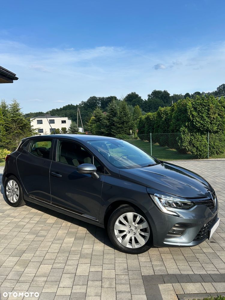 Renault Clio - 9