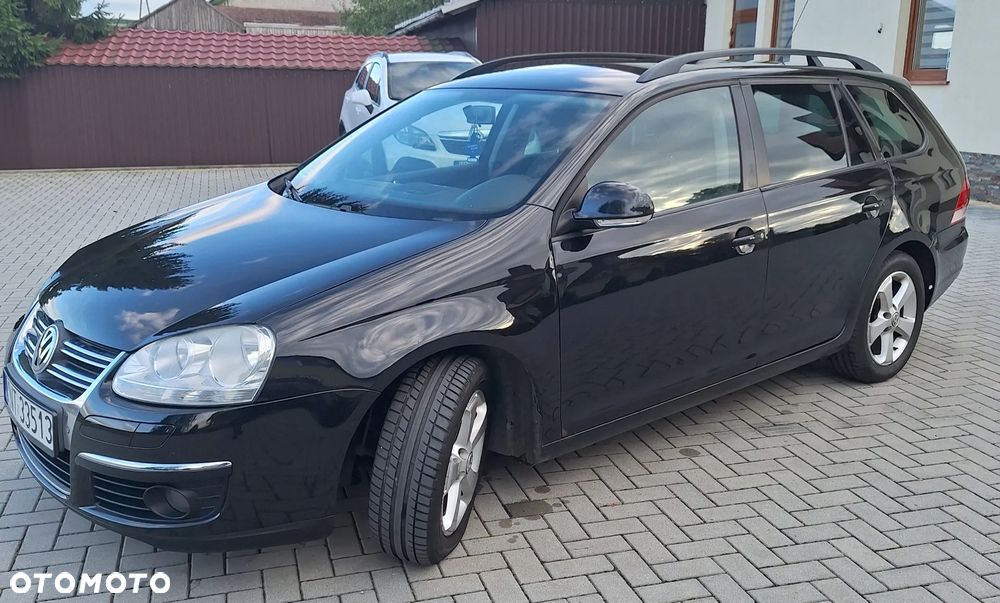 Volkswagen Golf - 27