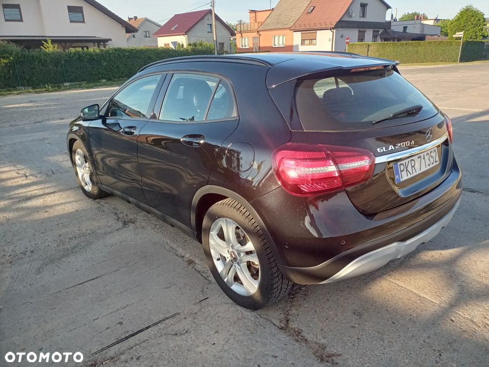 Mercedes-Benz GLA 200 (CDI) d 7G-DCT - 5