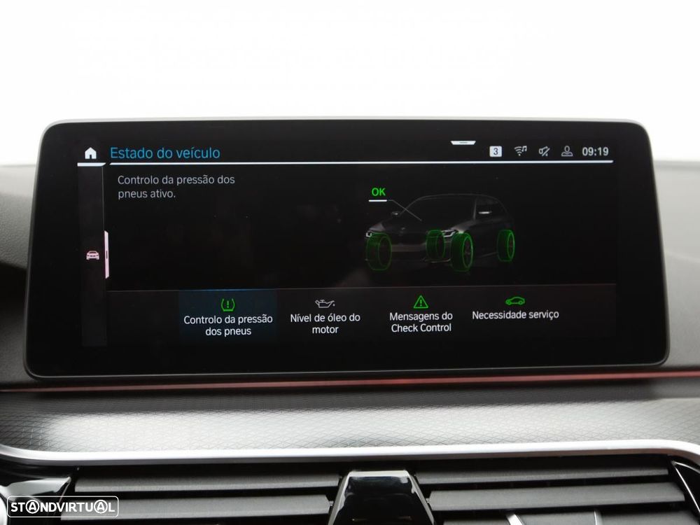 BMW 530 e Pack Desportivo M - 35