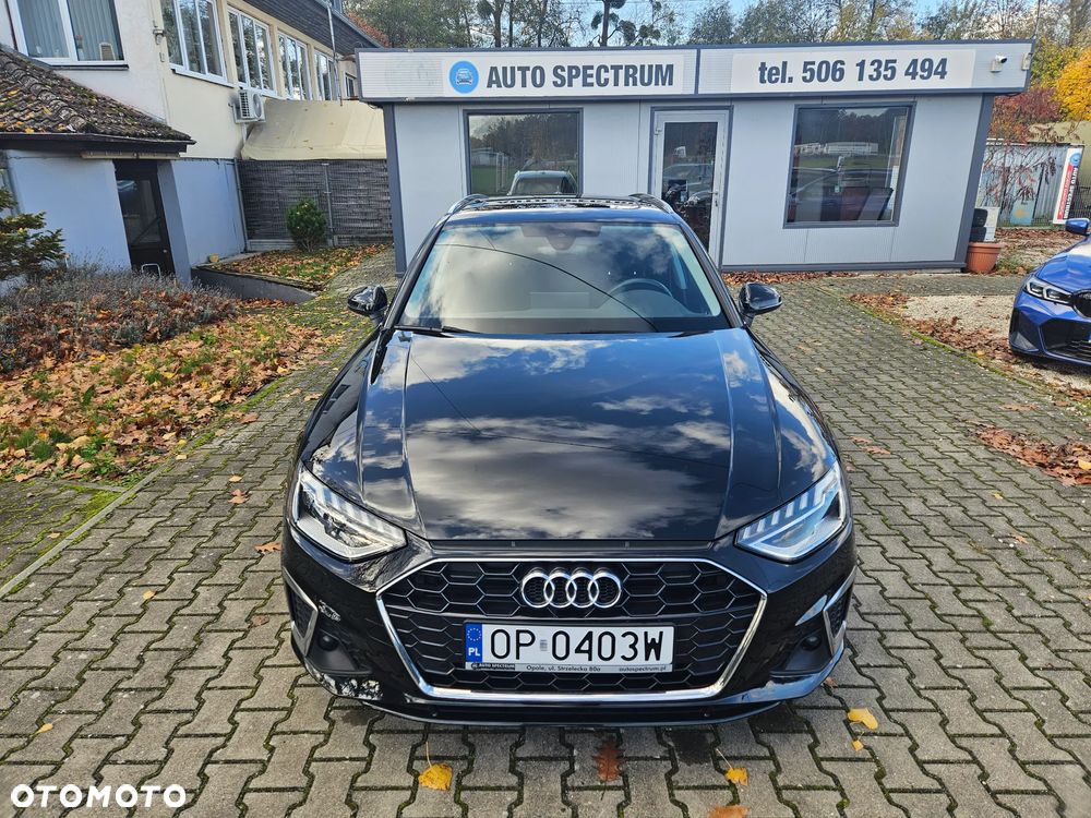 Audi A4 Avant 40 TFSI S tronic S line - 2