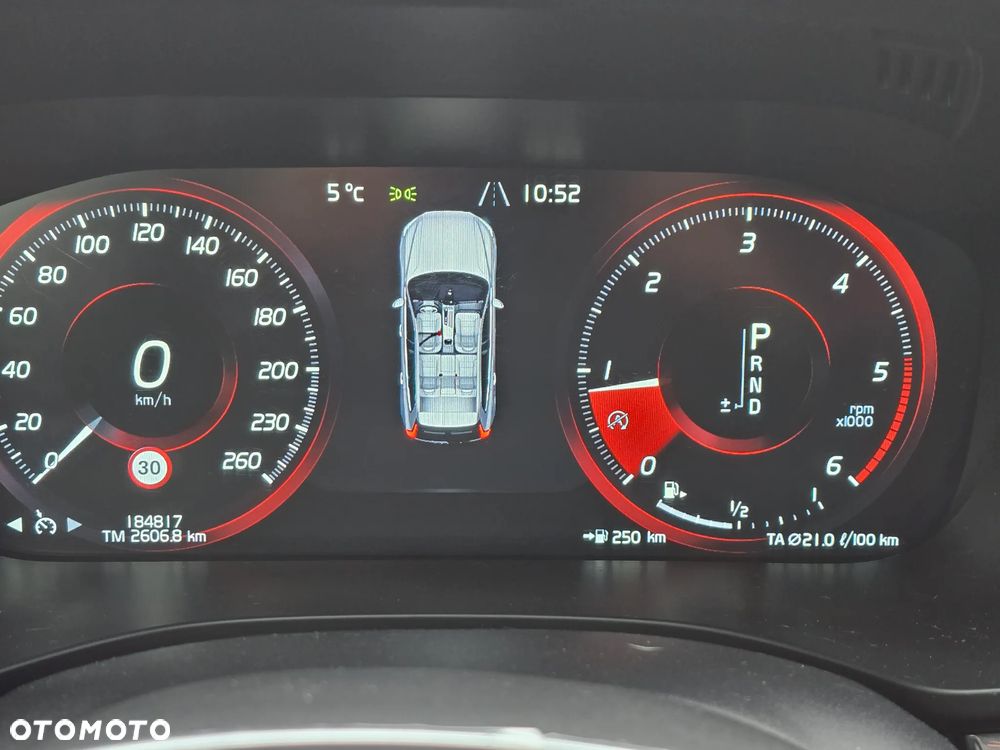 Volvo XC 60 D4 SCR AWD Inscription - 32