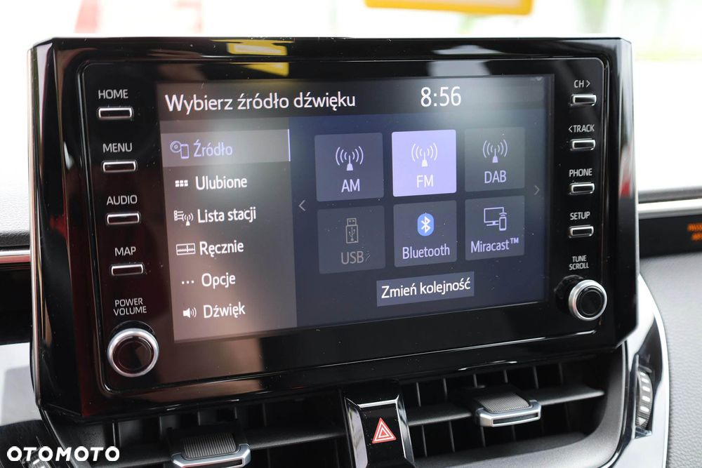 Toyota Corolla 1.8 Hybrid Comfort - 19