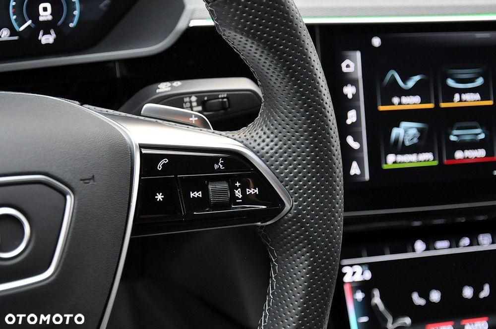 Audi e-tron Sportback - 22