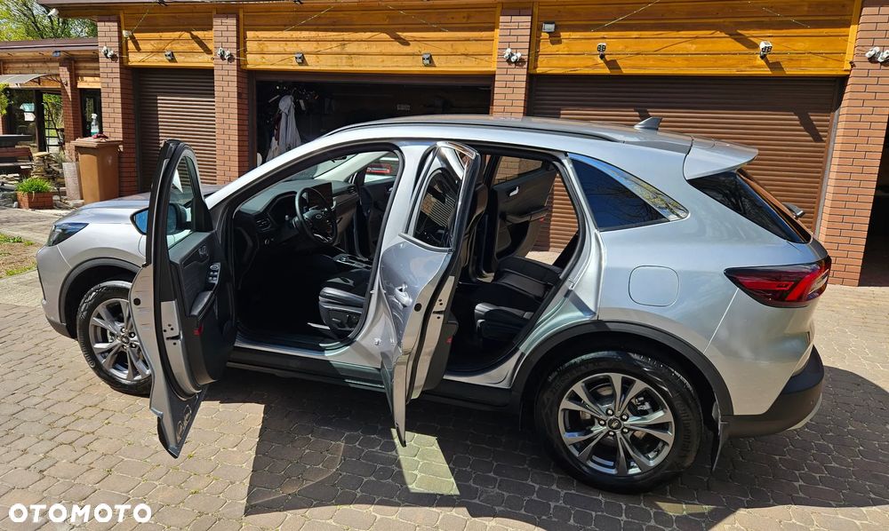 Ford Kuga - 16