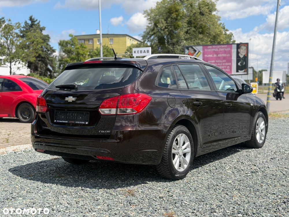 Chevrolet Cruze 1.4 T LT - 4