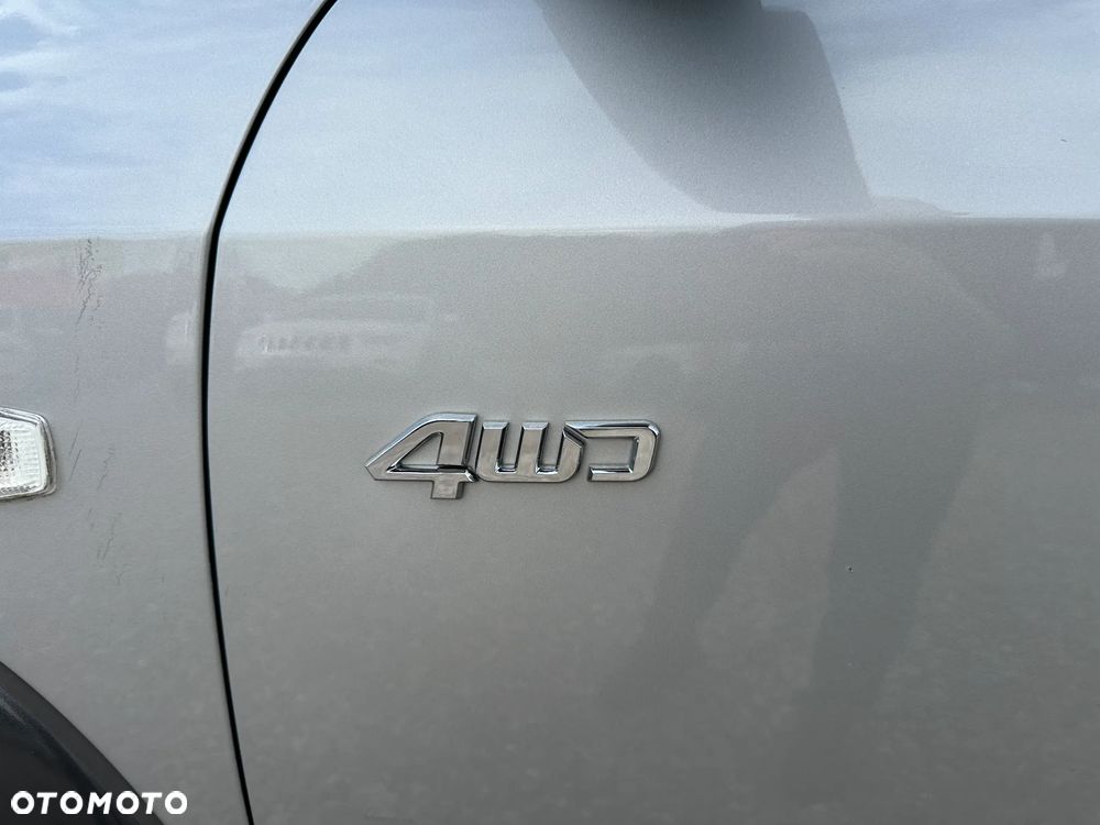 Hyundai Tucson 2.0 CRDi VGT 4WD GLS - 6