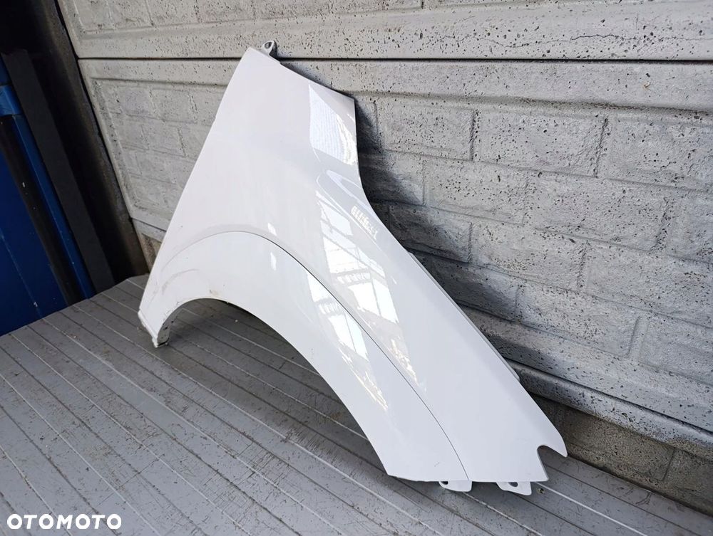 HYUNDAI KONA 2018-2024 BŁOTNIK PRAWY PRZEDNI ORYGINAŁ - 2