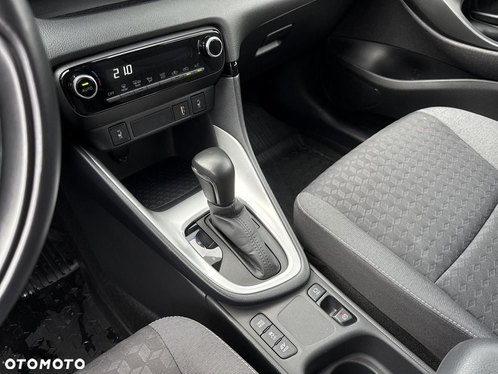 Toyota Yaris Hybrid 1.5 Comfort - 25