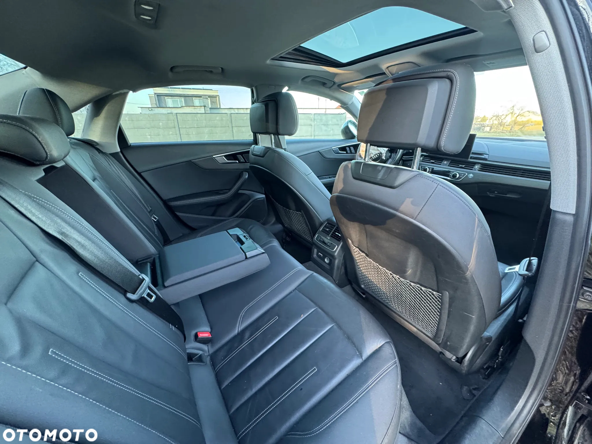 Audi A4 40 TFSI S tronic S line - 24