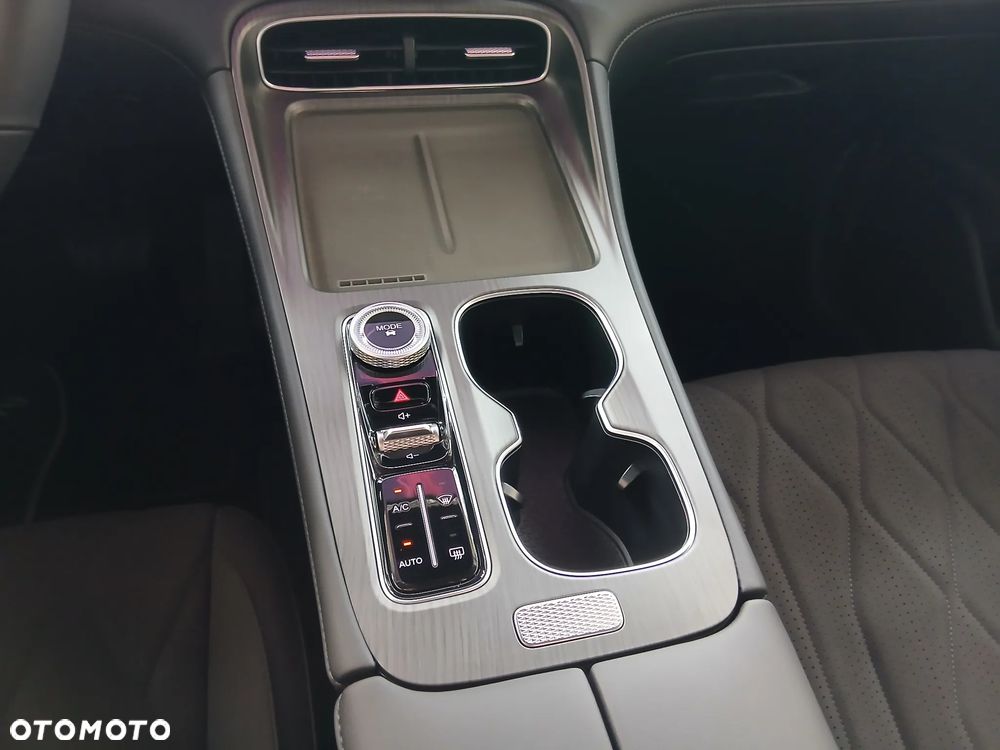 Chery Tiggo 8 - 11