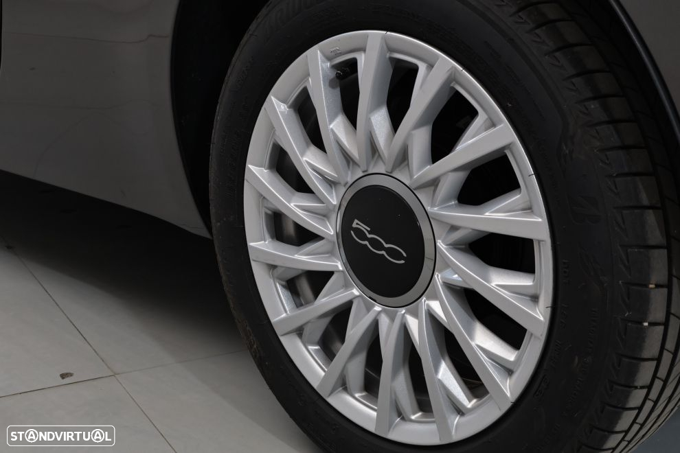 Fiat 500C 1.0 Hybrid - 13