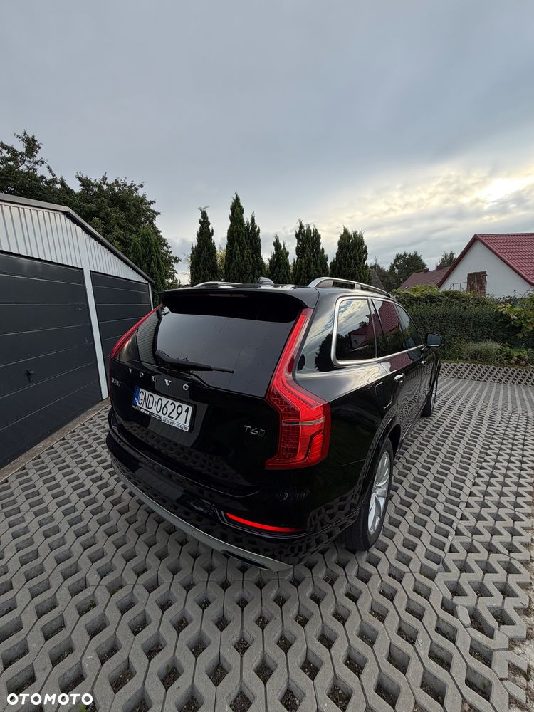 Volvo XC 90 - 4