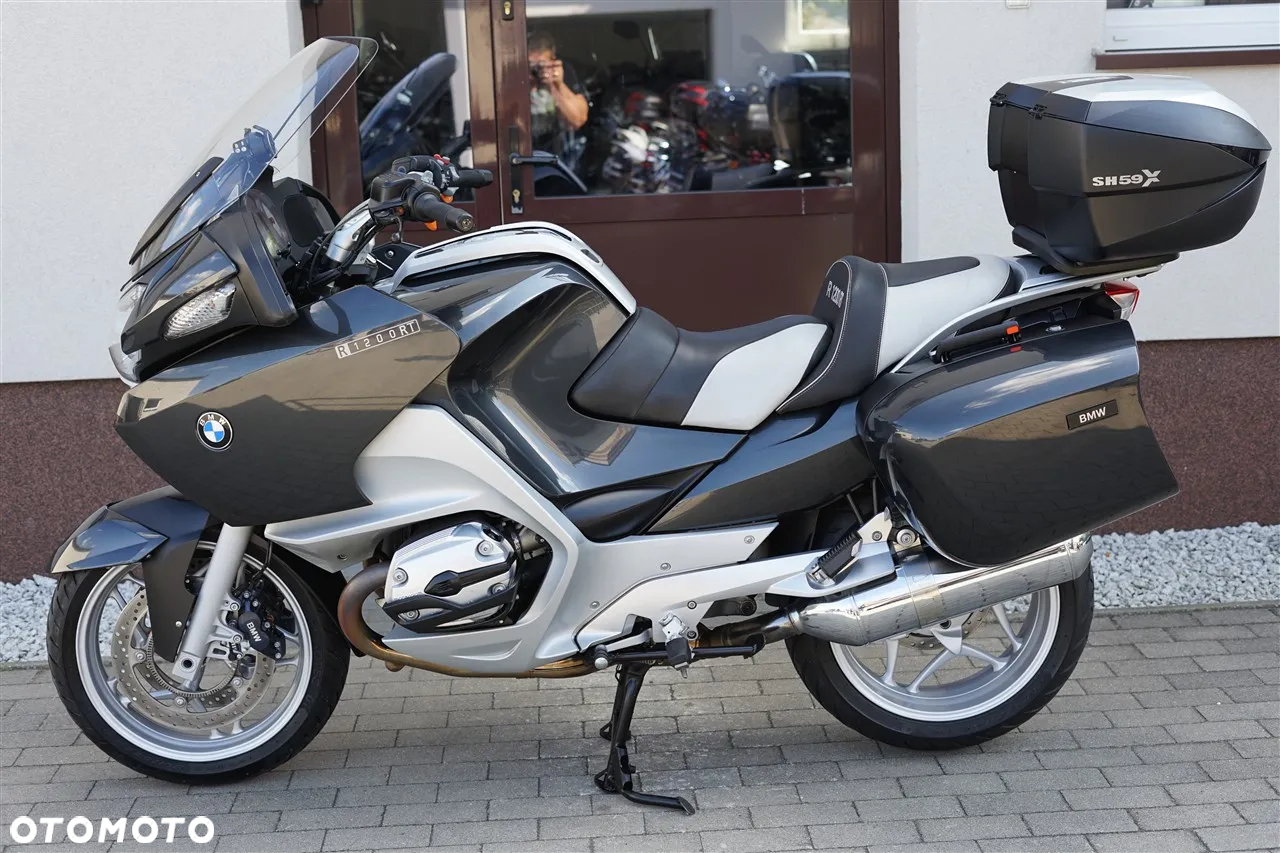 BMW R - 19