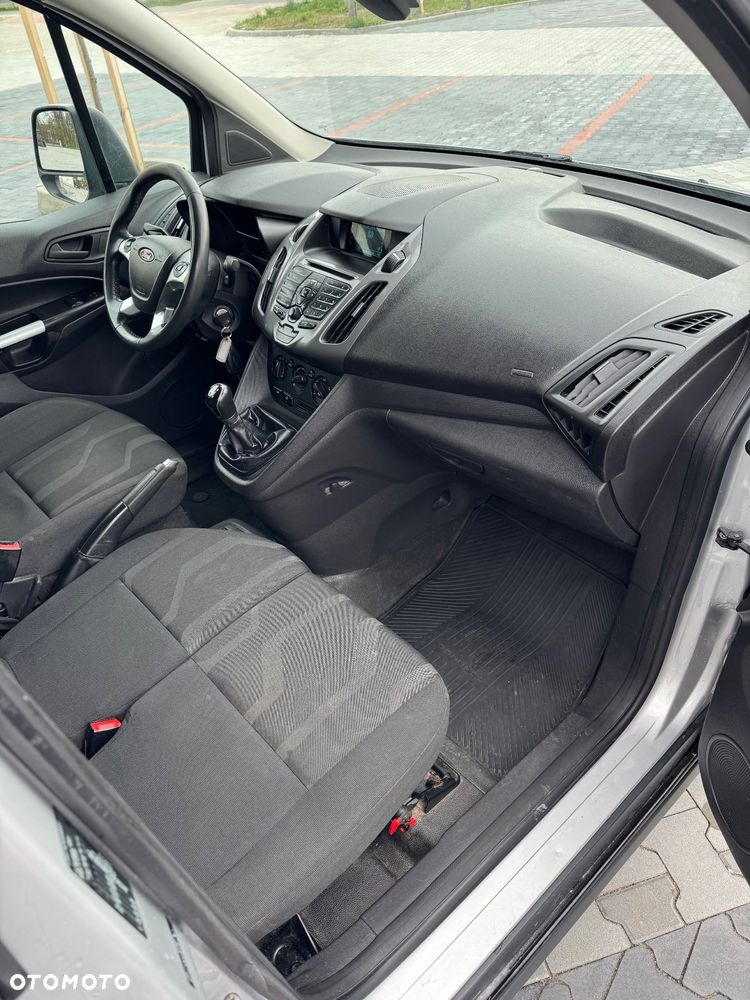 Ford Transit Connect - 10