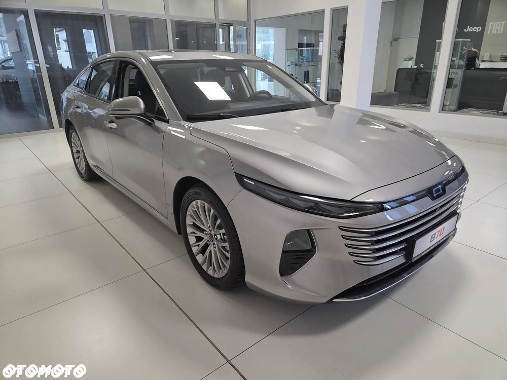 Bestune B70 1.5T Business DCT - 9