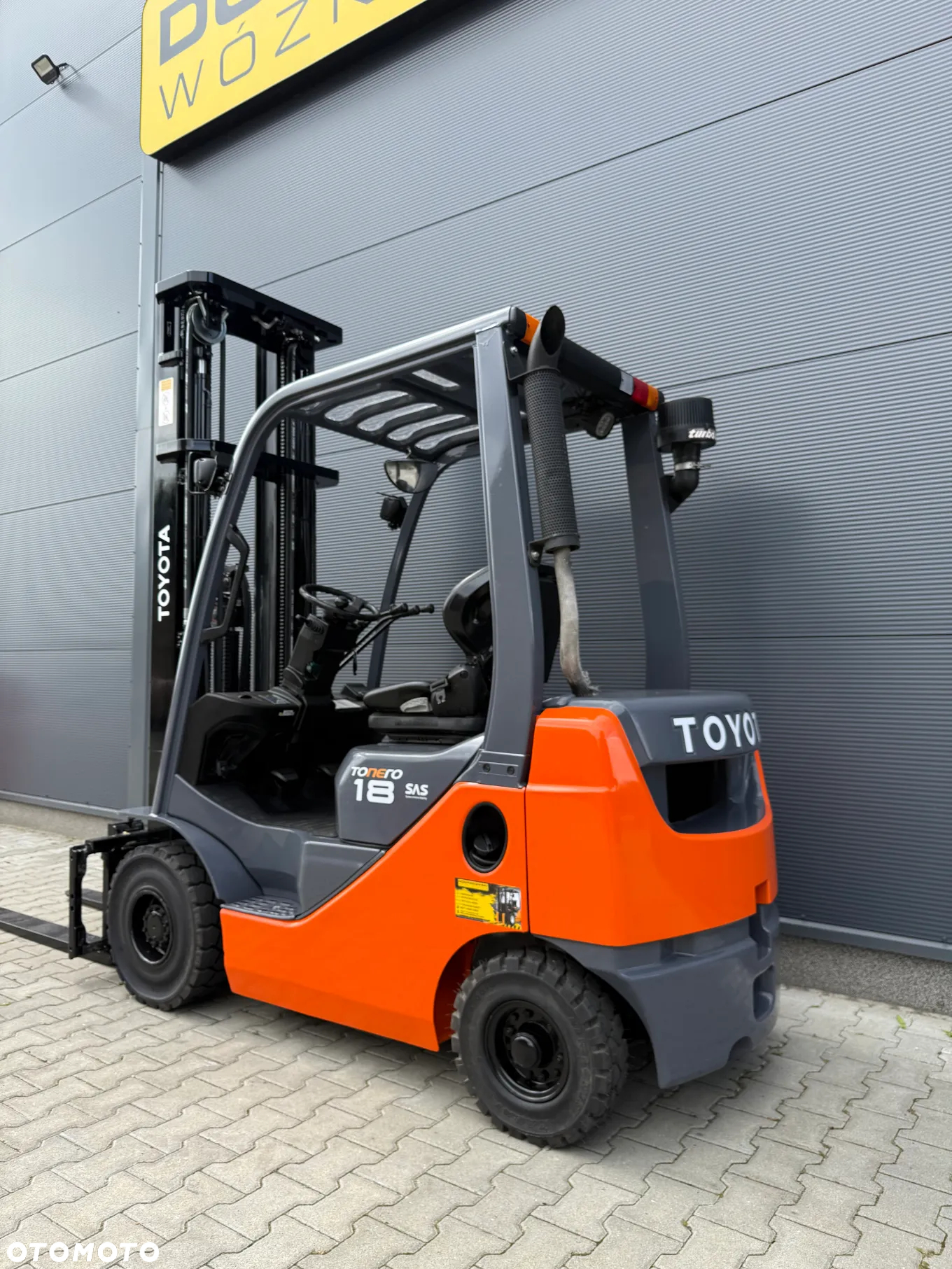 Toyota 02-8FDF18 - 5