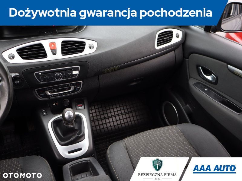 Renault Scenic - 9