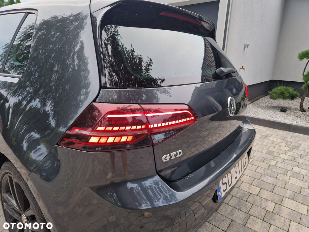 Volkswagen Golf GTD 2.0 TDI SCR DSG - 5