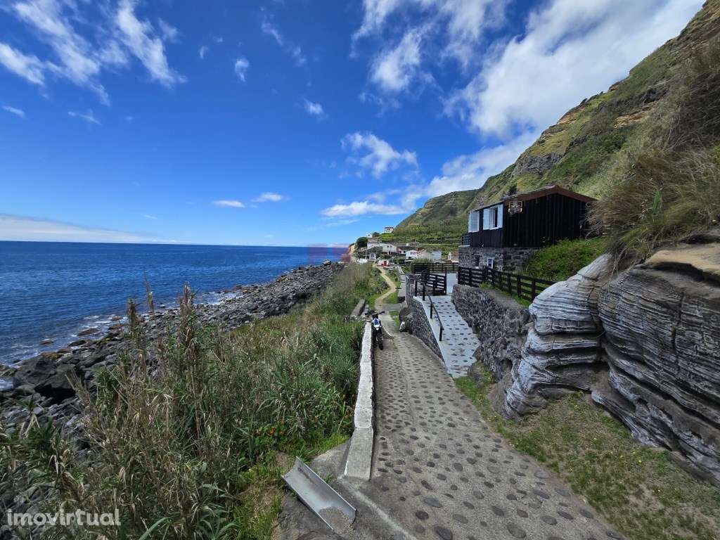 Moradia Isolada T2 -Rocha da Relva - Grande imagem: 3/60