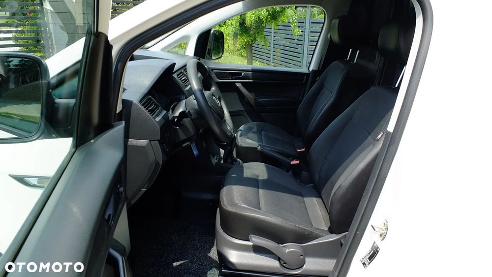 Volkswagen Caddy - 15