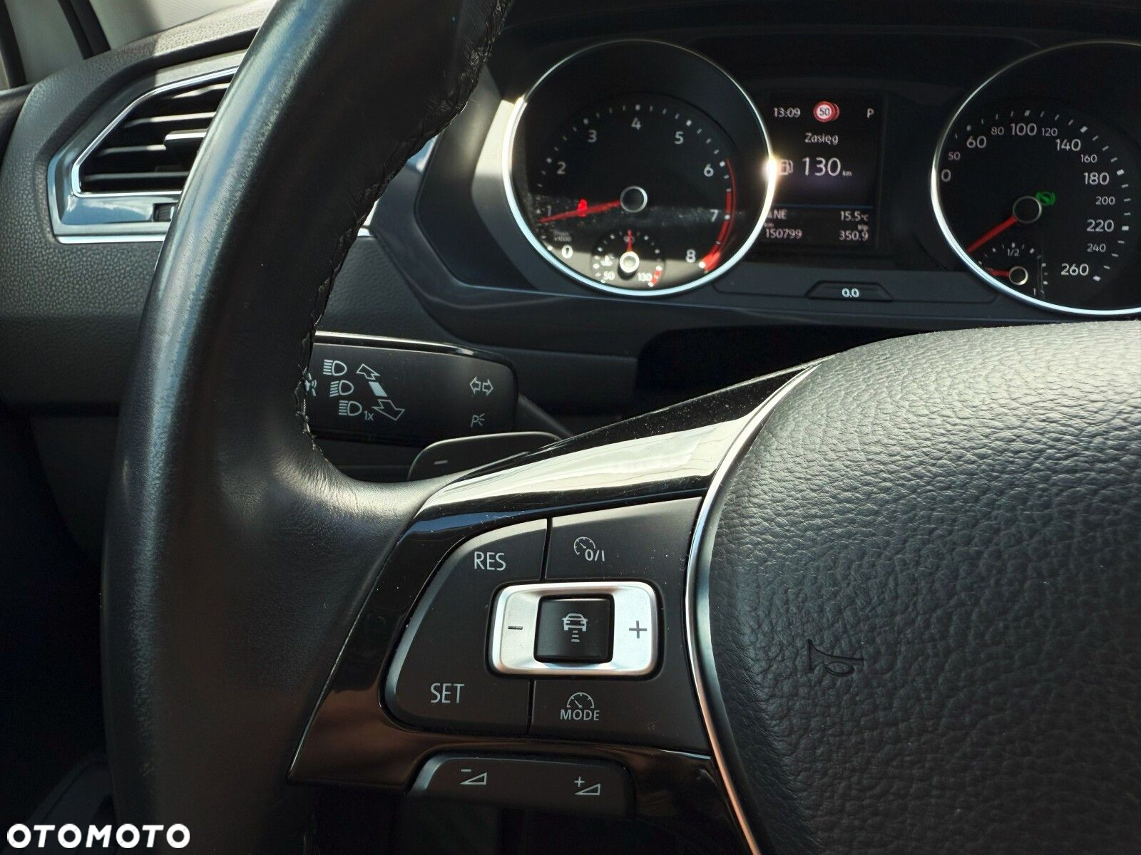 Volkswagen Tiguan Allspace - 16