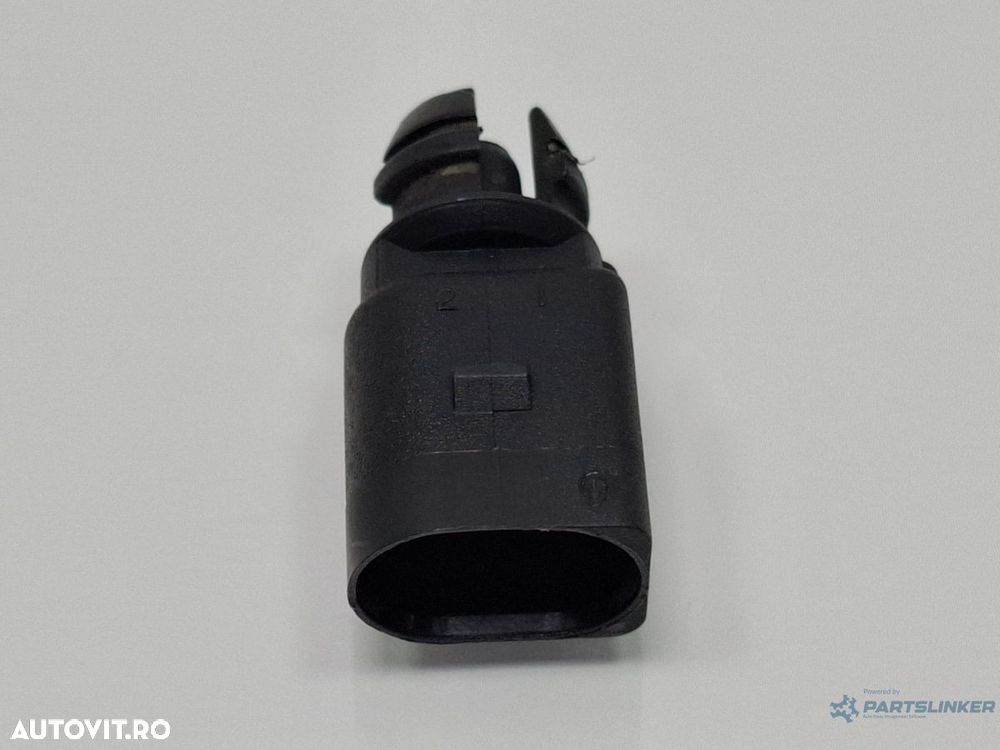 Senzor temperatura exterioara VOLKSWAGEN TOURAN 1T3 2010 - 2015 TDI CFHC 8Z0820533