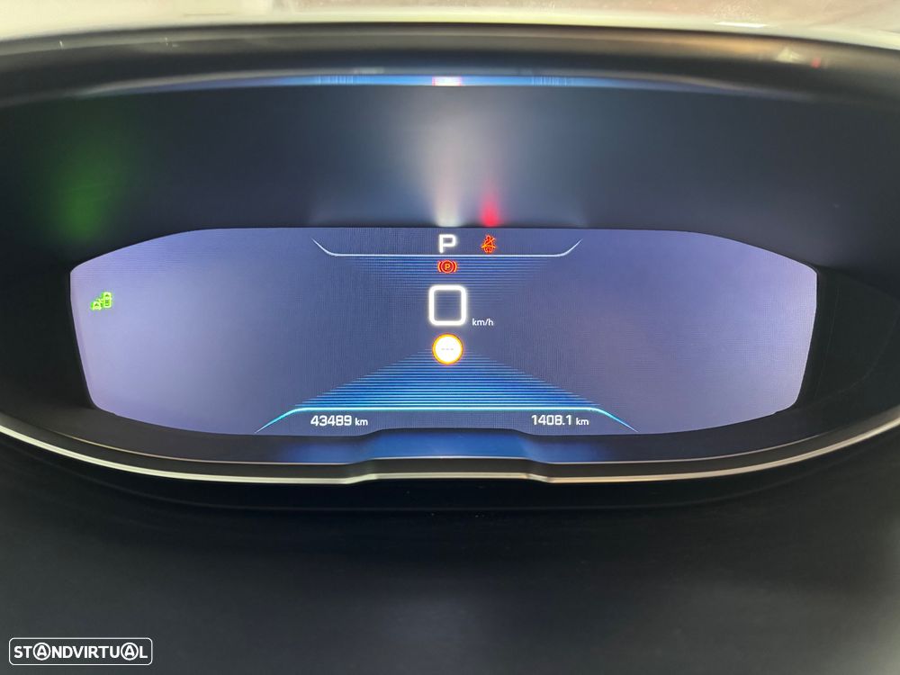 Peugeot 3008 1.2 PureTech Allure EAT6 - 27