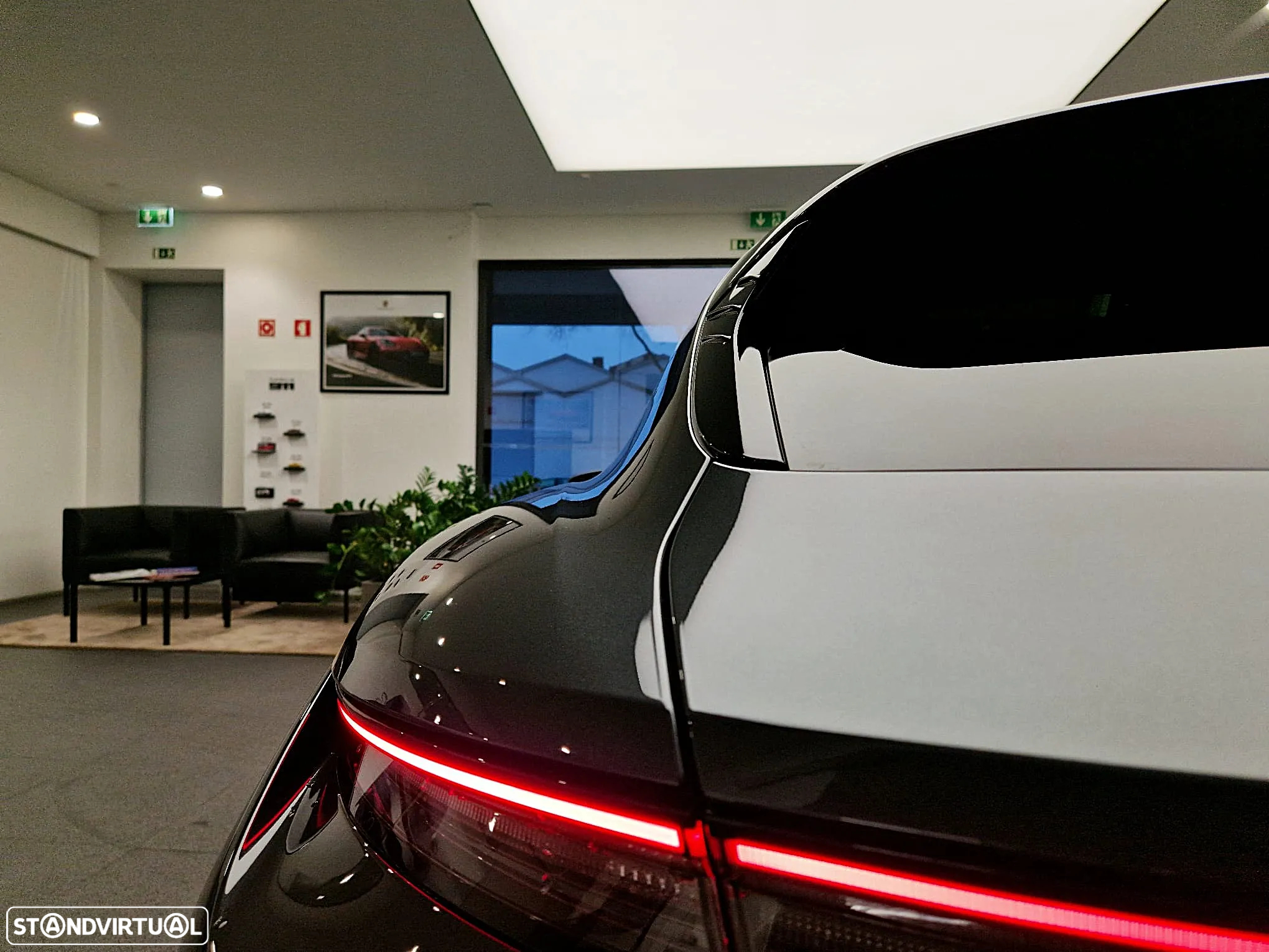 Porsche Taycan Sport Turismo Standard - 4